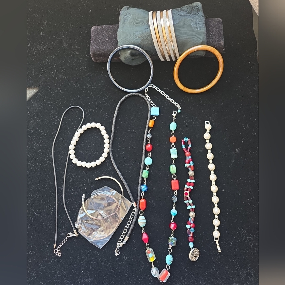 90s Vintage Turquoise Glass Beads Costume Jewelry Necklaces Bracelets Bangles